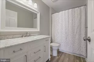 5401 Windtree Dr, Doylestown, PA 18902 - Photo 31