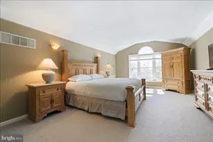 5401 Windtree Dr, Doylestown, PA 18902 - Photo 21