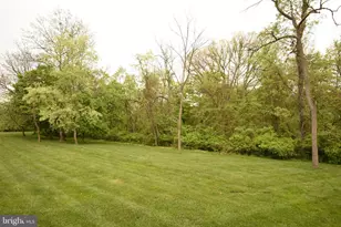 864 Geranium Dr, Warrington, PA 18976 - Photo 7