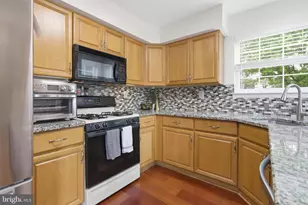 1402 Heron Way, Chalfont, PA 18914 - Photo 9