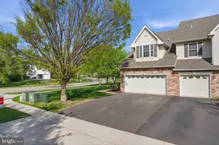 1402 Heron Way, Chalfont, PA 18914 - Photo 3
