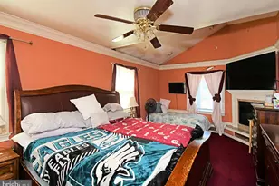 127 Hedge Rd, Levittown, PA 19056 - Photo 19