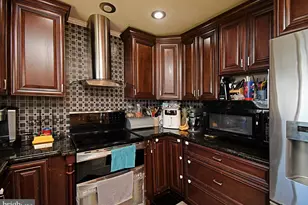 127 Hedge Rd, Levittown, PA 19056 - Photo 13