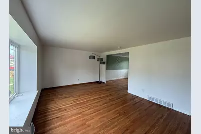 3404 Parkview Drive, Bensalem, PA 19020 - Photo 11