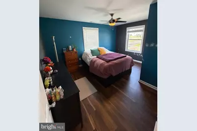 530 Avenue E, Feasterville-Trevose, PA 19053 - Photo 19