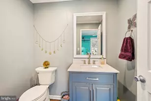 530 Avenue E, Feasterville-Trevose, PA 19053 - Photo 29