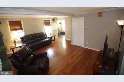 530 Avenue E, Feasterville-Trevose, PA 19053 - Photo 7