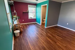 530 Avenue E, Feasterville-Trevose, PA 19053 - Photo 25