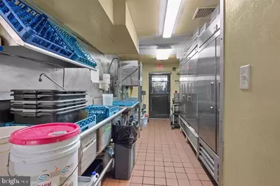 100 W Maple Avenue, Langhorne, PA 19047 - Photo 39