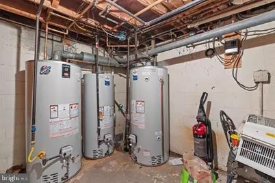 100 W Maple Avenue, Langhorne, PA 19047 - Photo 59