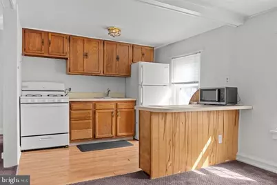 100 W Maple Avenue, Langhorne, PA 19047 - Photo 45