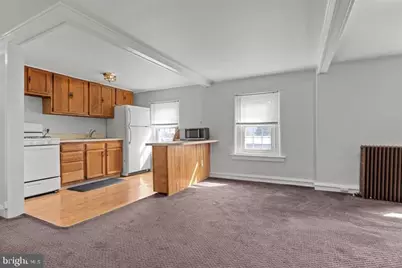 100 W Maple Avenue, Langhorne, PA 19047 - Photo 41