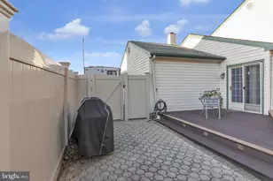 3621 Sunny Lea Rd, Bensalem, PA 19020 - Photo 11