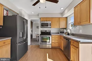 329 Canterbury Ct, Newtown, PA 18940 - Photo 11