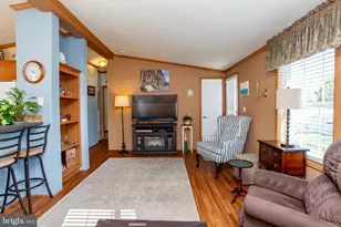 2304 Brownsville Rd, Langhorne, PA 19053 - Photo 7