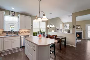 1236 Creekside Ln, Quakertown, PA 18951 - Photo 9