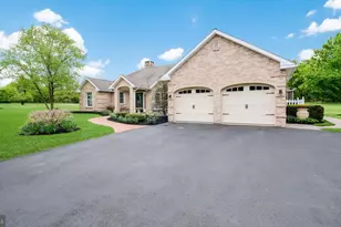 108 Clarion Dr, Souderton, PA 18964 - Photo 3