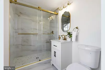 110 Deep Dale Drive E, Levittown, PA 19056 - Photo 19