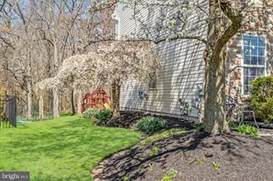 3805 E Brandon Way, Doylestown, PA 18902 - Photo 9