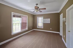 5765 Valley Stream Dr, Doylestown, PA 18902 - Photo 27