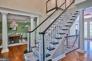 5765 Valley Stream Dr, Doylestown, PA 18902 - Photo 5