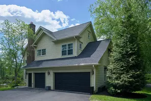 5765 Valley Stream Dr, Doylestown, PA 18902 - Photo 37