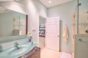 5765 Valley Stream Dr, Doylestown, PA 18902 - Photo 17