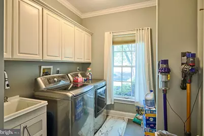 5765 Valley Stream Drive, Doylestown, PA 18902 - Photo 19