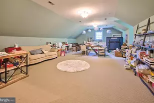 5765 Valley Stream Dr, Doylestown, PA 18902 - Photo 17