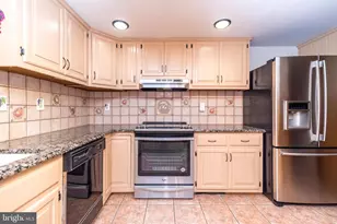 1613 N 5th St, Perkasie, PA 18944 - Photo 13