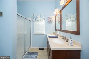 33 Skyview Way, Newtown, PA 18940 - Photo 19