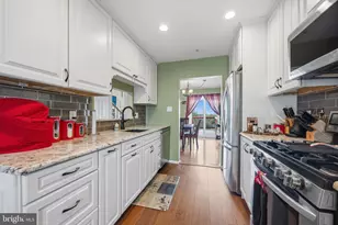 33 Skyview Way, Newtown, PA 18940 - Photo 5