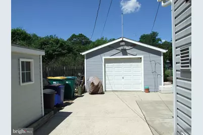 106 Juniper Drive, Levittown, PA 19056 - Photo 35