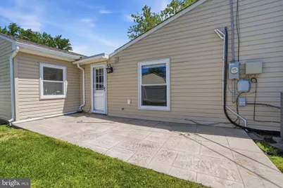 35 Ember Lane, Levittown, PA 19054 - Photo 23