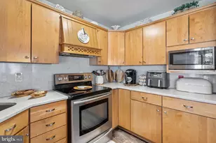 54 Quincy Dr, Levittown, PA 19057 - Photo 21
