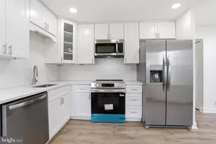 6687 Pickwick Ct, Bensalem, PA 19020 - Photo 11