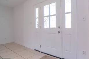 44 Elm Ln, Levittown, PA 19054 - Photo 11