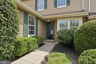 656 Tomlinson Ln, Yardley, PA 19067 - Photo 3