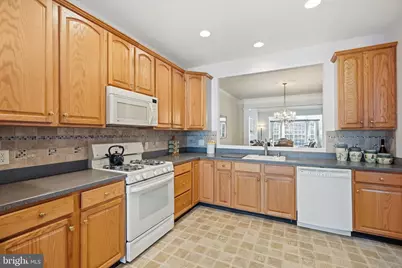 30 McConkey Drive, Washington Crossing, PA 18977 - Photo 5