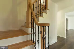 825 Cliff Rd, Bensalem, PA 19020 - Photo 11