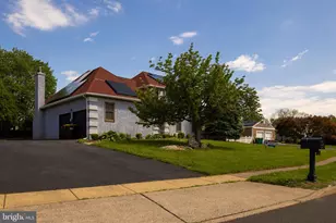 825 Cliff Rd, Bensalem, PA 19020 - Photo 3