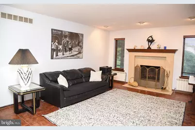 560 Lower Holland Road, Holland, PA 18966 - Photo 5