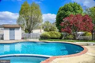 560 Lower Holland Rd, Holland, PA 18966 - Photo 45