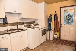560 Lower Holland Rd, Holland, PA 18966 - Photo 25