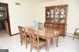 560 Lower Holland Rd, Holland, PA 18966 - Photo 13