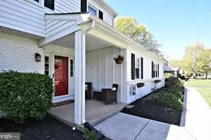 1608 S Crescent Blvd, Yardley, PA 19067 - Photo 5