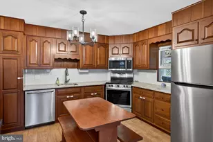 747 N Chubb Dr, Doylestown, PA 18901 - Photo 43