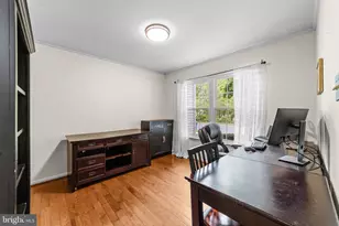 4252 Miladies Ln, Doylestown, PA 18902 - Photo 3