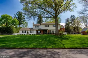 98 E Heron Rd, Southampton, PA 18966 - Photo 3