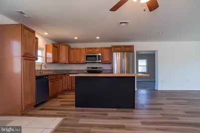 44 Elm Lane, Levittown, PA 19054 - Photo 9